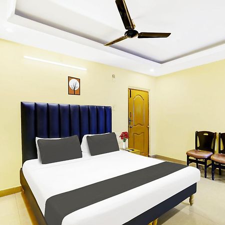 Super Hotel O Padmavathi Puram Near Railway Station Tirupati Extérieur photo