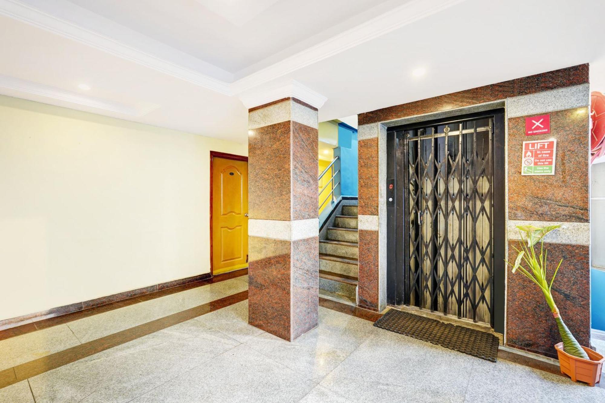 Super Hotel O Padmavathi Puram Near Railway Station Tirupati Extérieur photo