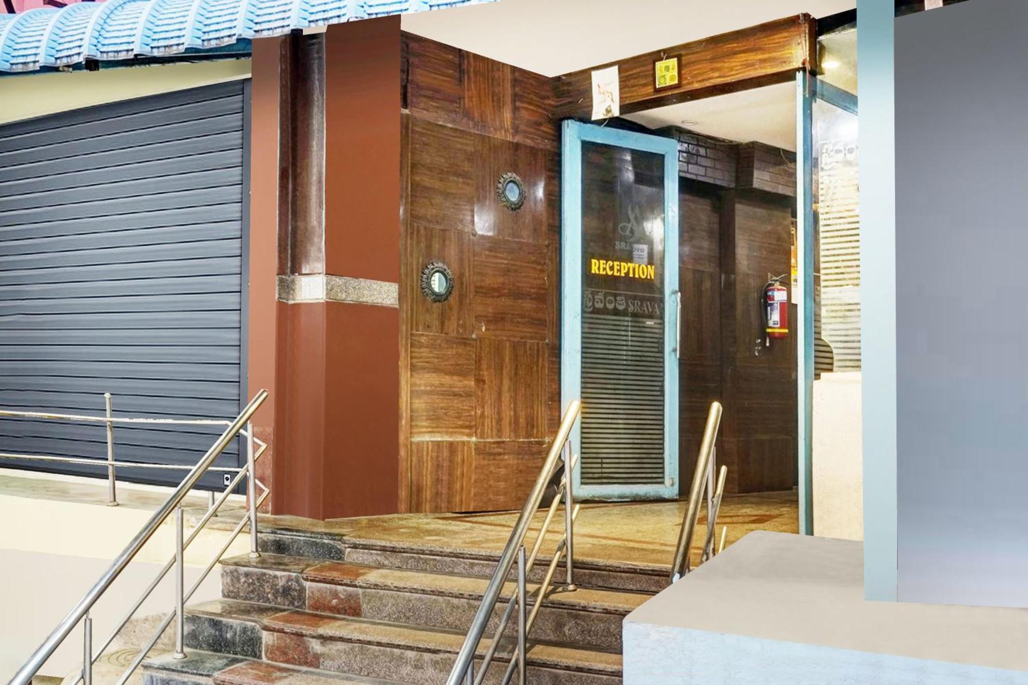Super Hotel O Padmavathi Puram Near Railway Station Tirupati Extérieur photo