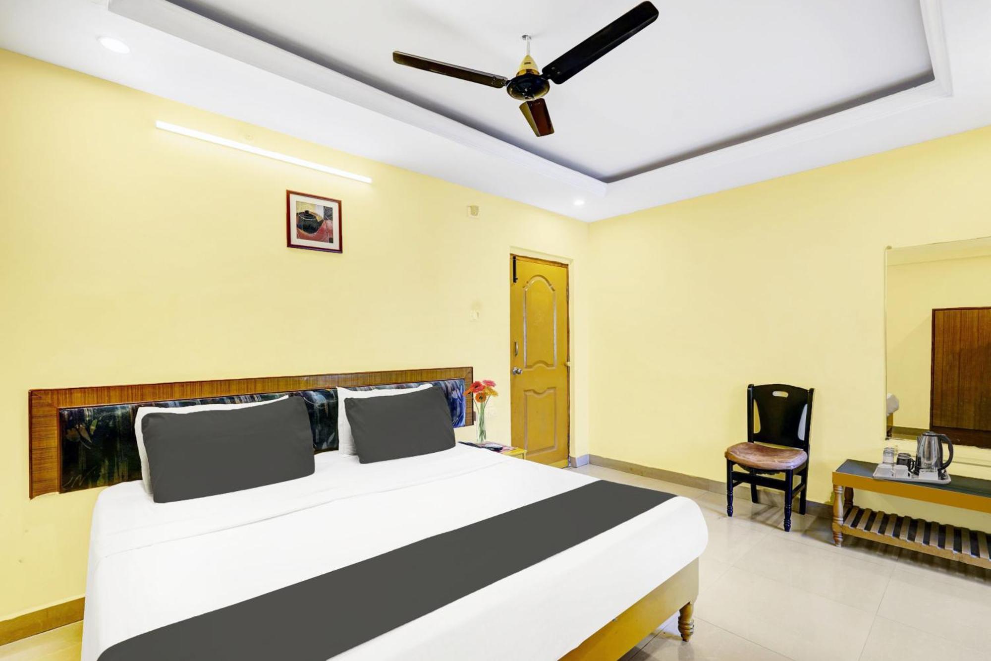 Super Hotel O Padmavathi Puram Near Railway Station Tirupati Extérieur photo