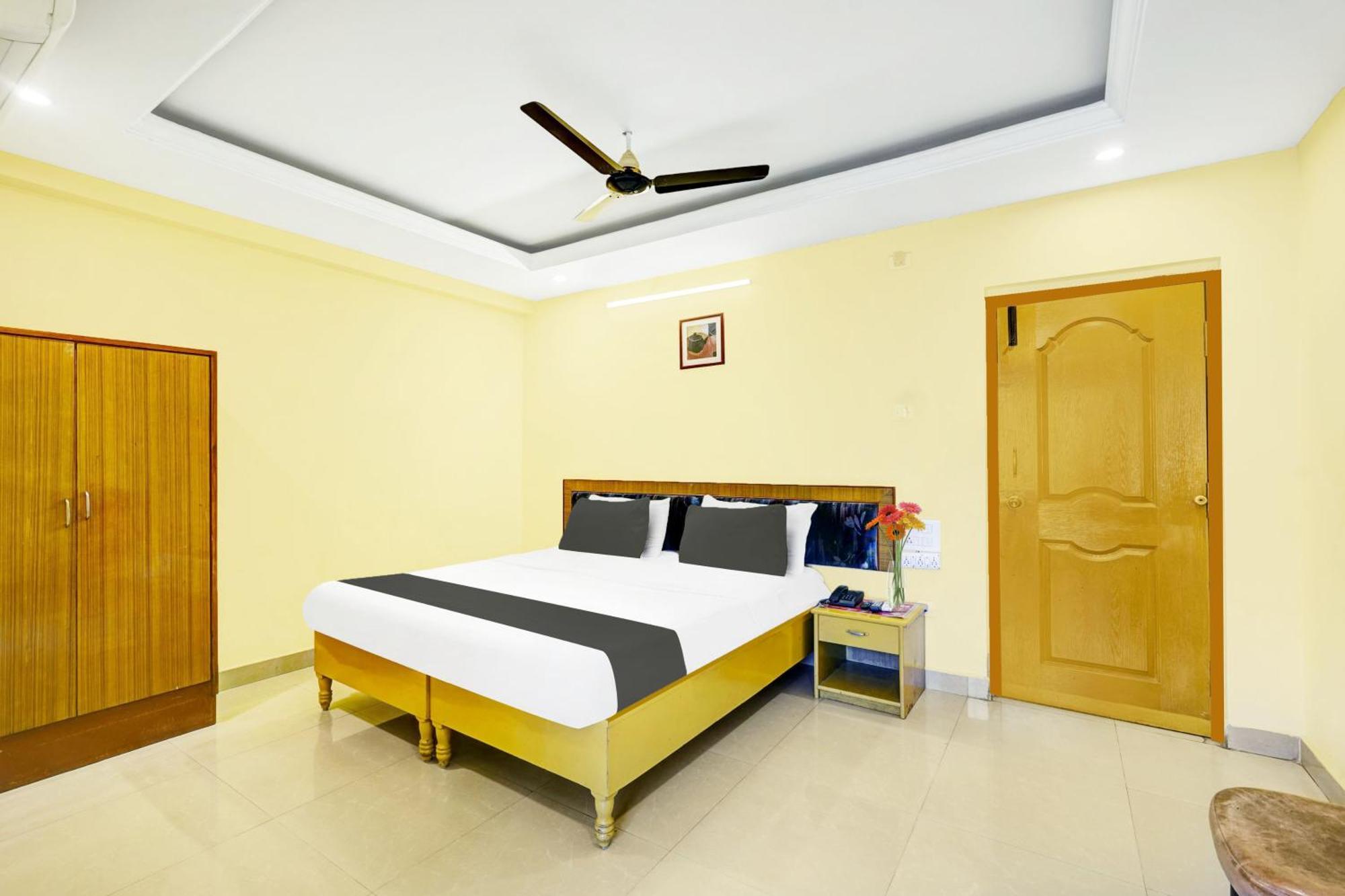 Super Hotel O Padmavathi Puram Near Railway Station Tirupati Extérieur photo